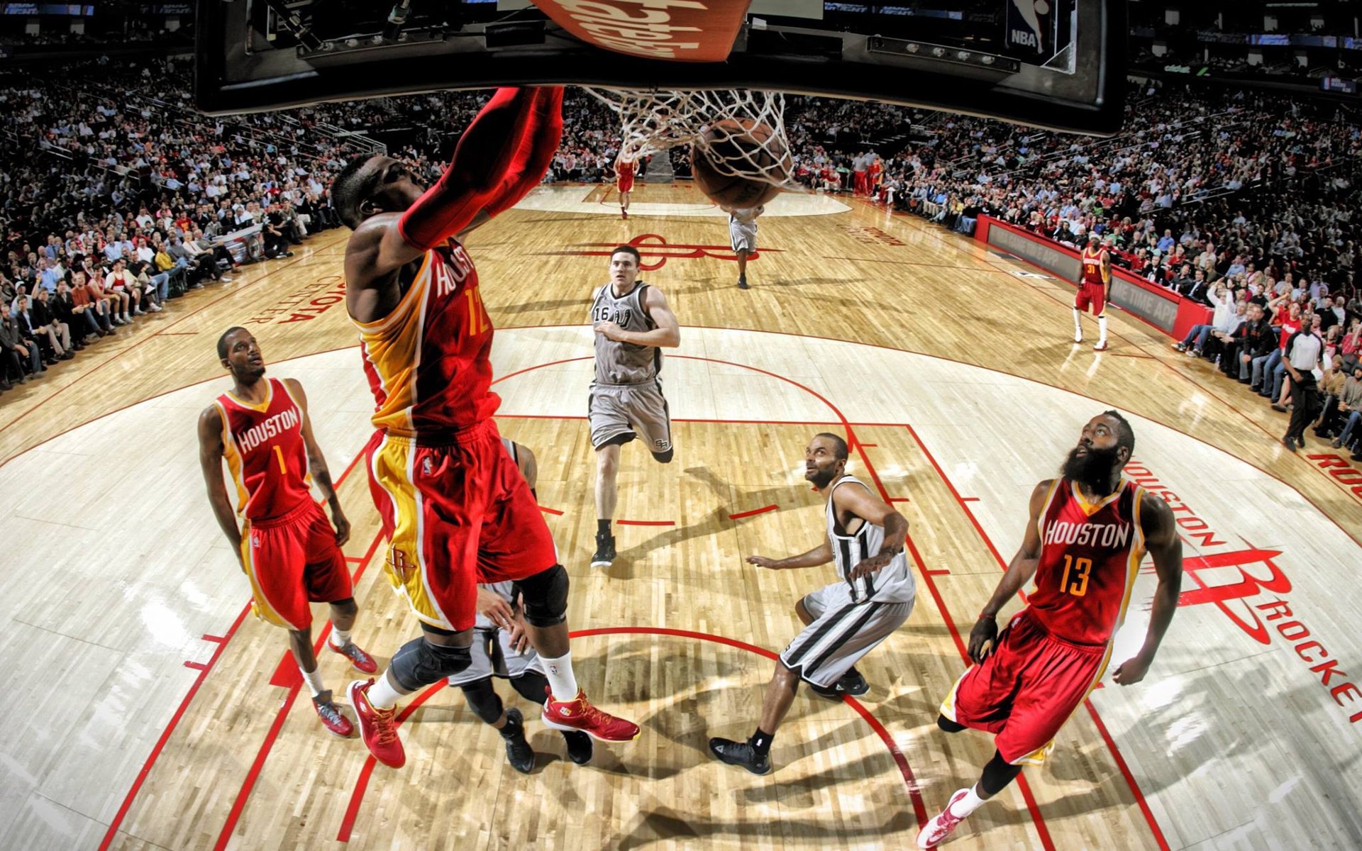 体育跨界风云，罗马调整名单备战NBA季后赛，火箭连胜不止，科维托娃激战西班牙惊艳全场，体育跨界风云，罗马调整备战NBA、火箭连胜、科维托娃西班牙惊艳